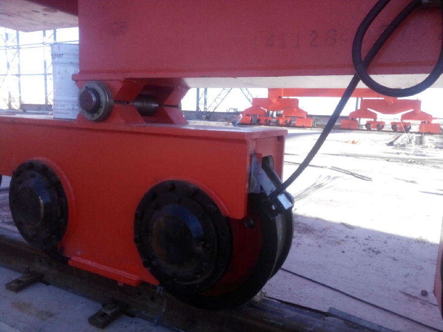 內蒙古蘭石門式起重機安全監控系統現場安裝圖十九